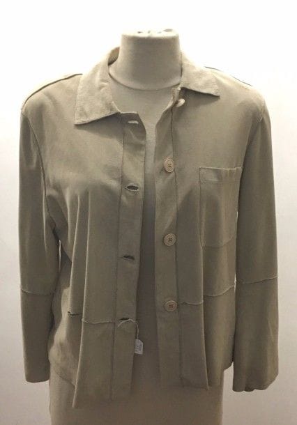EMPORIO ARMANI
Veste de femme en daim beige