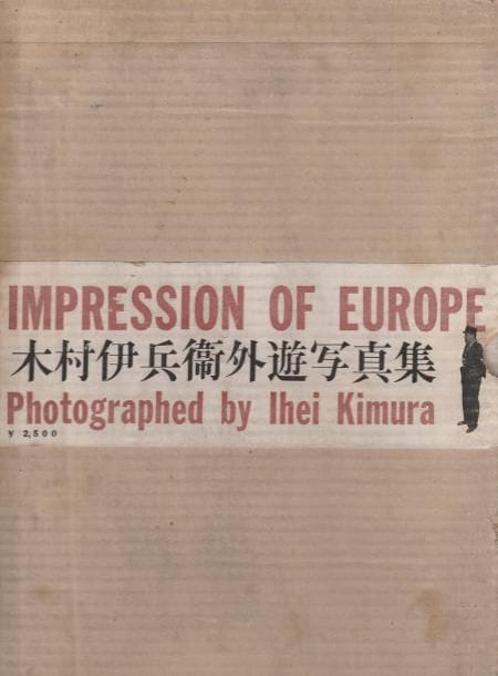 KIMURA, Ihei (1901-1974)
Impression of Europe. I & II.

Asahi Shimbun, Tokyo, 1955.

In-4 (31 x 22 cm). Édition originale. Deux volumes.

Vol. I: 50 pp. de texte et 203 illustrations en noir et blanc et en couleurs.

Vol. II: 32 pp. de texte et 82 illustrations. Cartonnages d'éditeur avec jaquettes illustrées. Emboîtages en carton d'origine avec titres contrecollés en bandeau (usures).