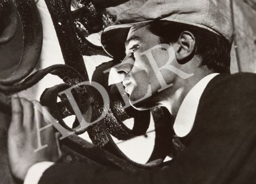Pierluigi Praturlon (1924-1999)
Quelle joie de vivre, 1961. De René Clément, avec Alain Delon, Barbara Lass, Giampiero Littera et Didi Perego. 13 épreuves argentiques d'époque. Tampon Pierluigi aux versos. Formats : 24 x 18 et 30 x 22 cm.
