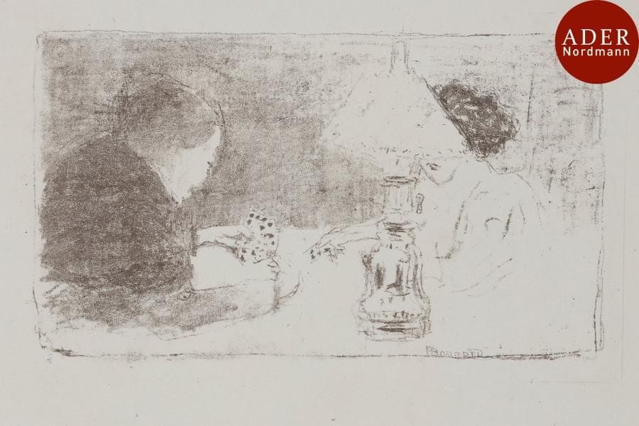Pierre Bonnard (1867-1947)
 La Partie de cartes sous la lampe ; La Grand-mère. 1895. Lithographie. 237 x 135 et 235 x 204. Bouvet 35 et 36 ; A. et A. Bonafous-Murat, Maurice Dumont, graveur et éditeur de « L’Épreuve », 283 et 305. Très belle et belle épreuves d’essai sur chine volant et sur vélin glacé ivoire, antérieures au tirage pour L’Épreuve, Album d’art, la 1re tirée en brun, la 2e oxydée, avec menus accidents marginaux. Toutes marges. Ex-coll. H.-M. Petiet (Lugt 5031). Ens. 2 p.