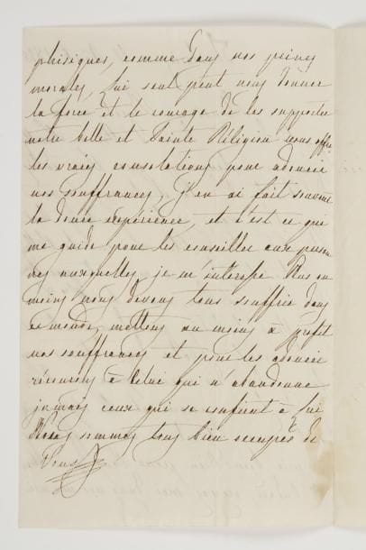 MARIE-AMÉLIE. 2 L.A.S. (paraphes) et 3 P.A., Tuileries 1835-[1843] et s.d., [à son secrétaire Nicolas Oudard] ; 1 page in-4 ou in-8 chaque, la plupart à son chiffre couronné.
  27 février 1835, au sujet de reconnaissances du Mont-de-Piété, et d’une lettre à remettre à Mlle Joséphine d’Abrantès… 11 août 1835. « Monsieur Borel m’a parlé de votre désir d’aller à Neuilly j’approuve beaucoup que vous sortiez du bruit et de la chaleur » : comme la petite maison de Villiers est habitée par Mme de La Tour du Pin, elle met à sa disposition le n° 8. Elle l’encourage à se tourner vers Dieu et la Religion pour trouver un secours à ses maux physiques et à ses peines morales… [13 octobre 1837]. Liste de personnes à prévenir de la prise de Constantine [à laquelle participa son fils Nemours] : Mme de Chabannes, le général Colbert, MM. Larnac, Auvity, Borel, la princesse de la Moskowa, Mme Dumas… [1843]. « Avances faites pour le Roi » : 1000 francs à Aumale et Montpensier pour leur fête ou anniversaire de naissance ; d’autres sommes à des domestiques et œuvres, et pour des cadeaux à sa fille Louise et à Charlotte… – « Le Roi désire qu’on prévienne les autorités des départemens de l’Orne, de la Mayenne, d’Ile-et-Vilaine, des Côtes du Nord, et du Finistère que le Pce de Joinville passera dans leurs départmens entre le 7 et le 16 août et que le plus strict incognito en même temps que la protection convenable devra être assurée à son voyage »... On joint la copie par le marquis de Flers (avant remise par lui à la Princesse Clémentine en 1887) d’une lettre de conseils de la Reine à sa fille Clémentine, Neuilly 16 mai 1843, à l’occasion de son mariage avec Auguste de Saxe-Cobourg et Gotha, avec note explicative (7 p. in-4).