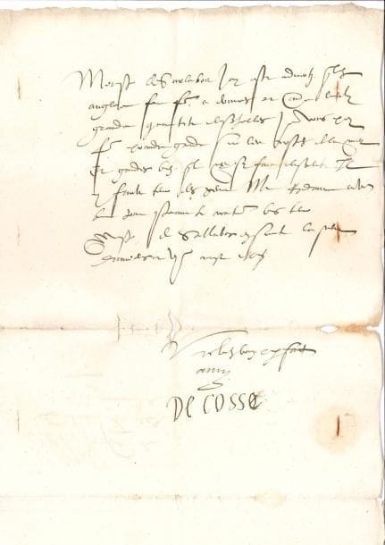 Antoine Raymond de SARTINE (1729-1801) lieutenant de police et ministre. L.S., Marly 22 octobre 1779, au constructeur de vaisseaux Antoine Groignard ; 1 page et demie in-fol.
  Le prince de Montbarey désirant faire établir à Cherbourg « deux chaloupes canonnieres pour protéger les ouvrages qui s’exécutent sur l’Isle Pelée, il devient absolument nécessaire de construire deux bâtiments [...] Vous donnerez à ces chaloupes assez de stabilité et de force pour pouvoir tenir la mer dans les mauvais tems et pour pouvoir naviguer avec sûreté, parce qu’indépendament du service qu’elles auront à rendre pour la protection de l’Isle Pelée, il faudra lorsque les circonstances l’exigeront, qu’elles puissent assurer la navigation des convois qui passeront par la déroute »...