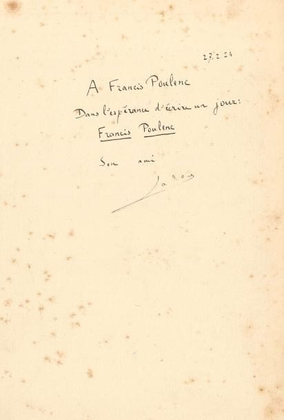 Louis LALOY. Claude Debussy (Les Bibliophiles fantaisistes, Dorbon Aîné, 1909) ; in-4, cartonnage, couverture et dos conservés (Petitot).
Portrait photographique du compositeur par Nadar en frontispice. Édition originale tirée à 500 exemplaires, un des 490 numérotés sur vergé (n° 177).
Envoi autographe en page de garde : « 27.2.24. À Francis Poulenc. Dans l’espérance d’écrire un jour : Francis Poule