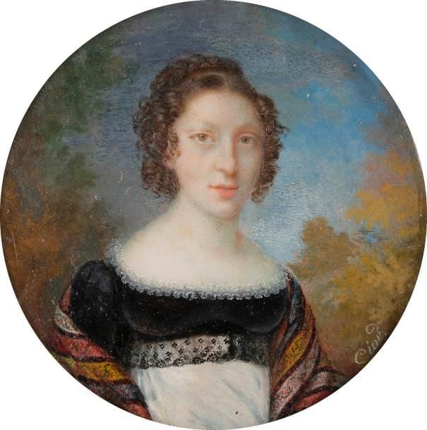 Charles-Pierre CIOR (Paris, 1769-1840)
Cior exposa au Salon en 1796, 1799, 1831, 1838 et eut une clientèle européenne, fut appointé peintre en miniature du roi d’Espagne et travailla aussi pour la Cour de Russie. Femme à mi-corps dans un paysage, en chignon natte et boucles, robe blanche à bustier noir bordé de fine dentelle, châle rayé multicolore
Miniature du XIXe siècle, vers 1830, signée à droite : Cior
Diam. à vue 6,1 cm, cadre en bois bruni, rect. 12 x 12,6 cm 
(petites restaurations ; cadre piqué)