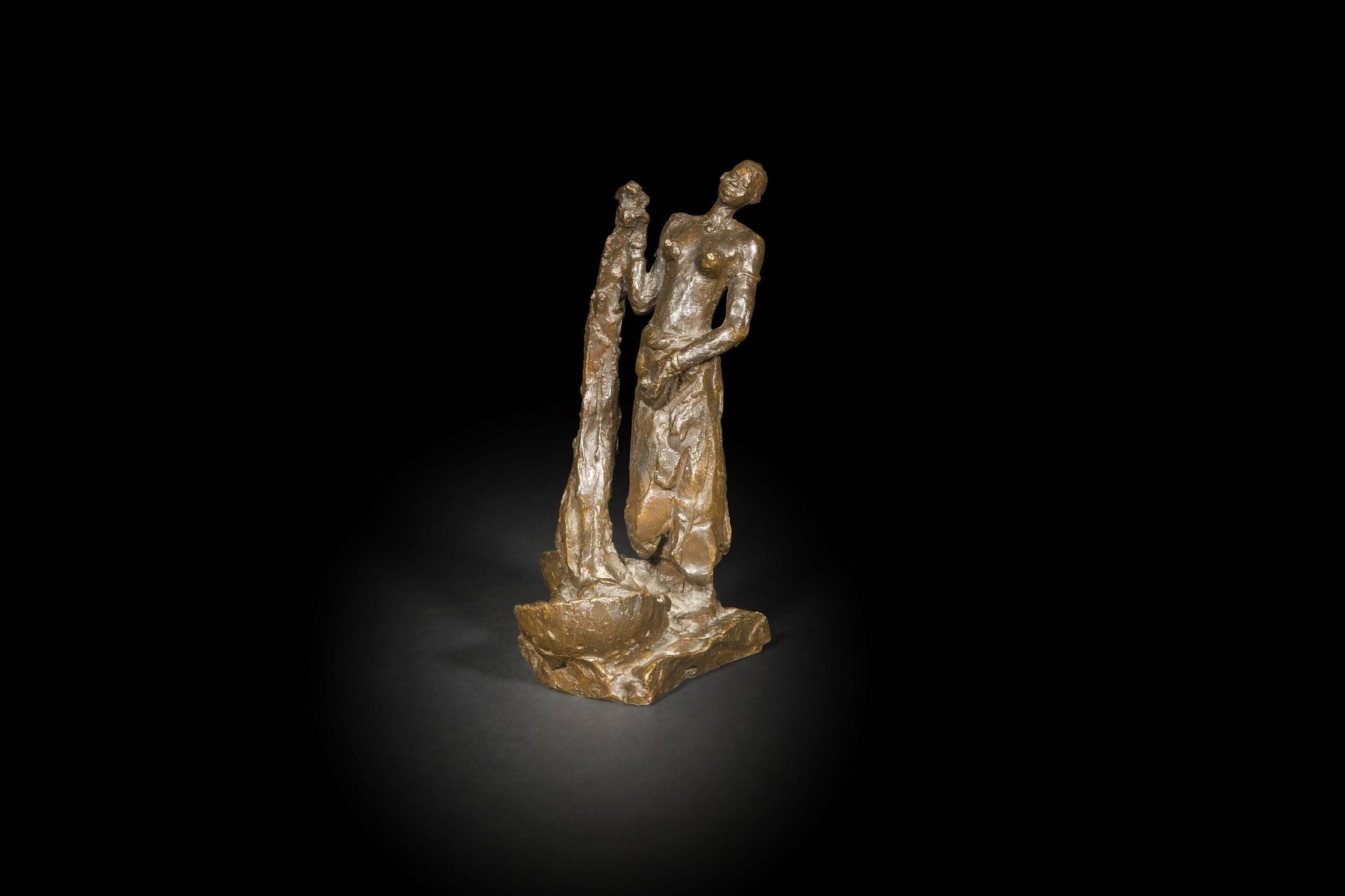 Gaston Broquet (1880-1947)
Femme africaine au lavoir
Bronze à patine brun médaille
Signé « Gaston Broquet» et porte le cachet « Susse Fr(ères) Paris Cire perdue » au revers de la terrasse
H : 19 cm