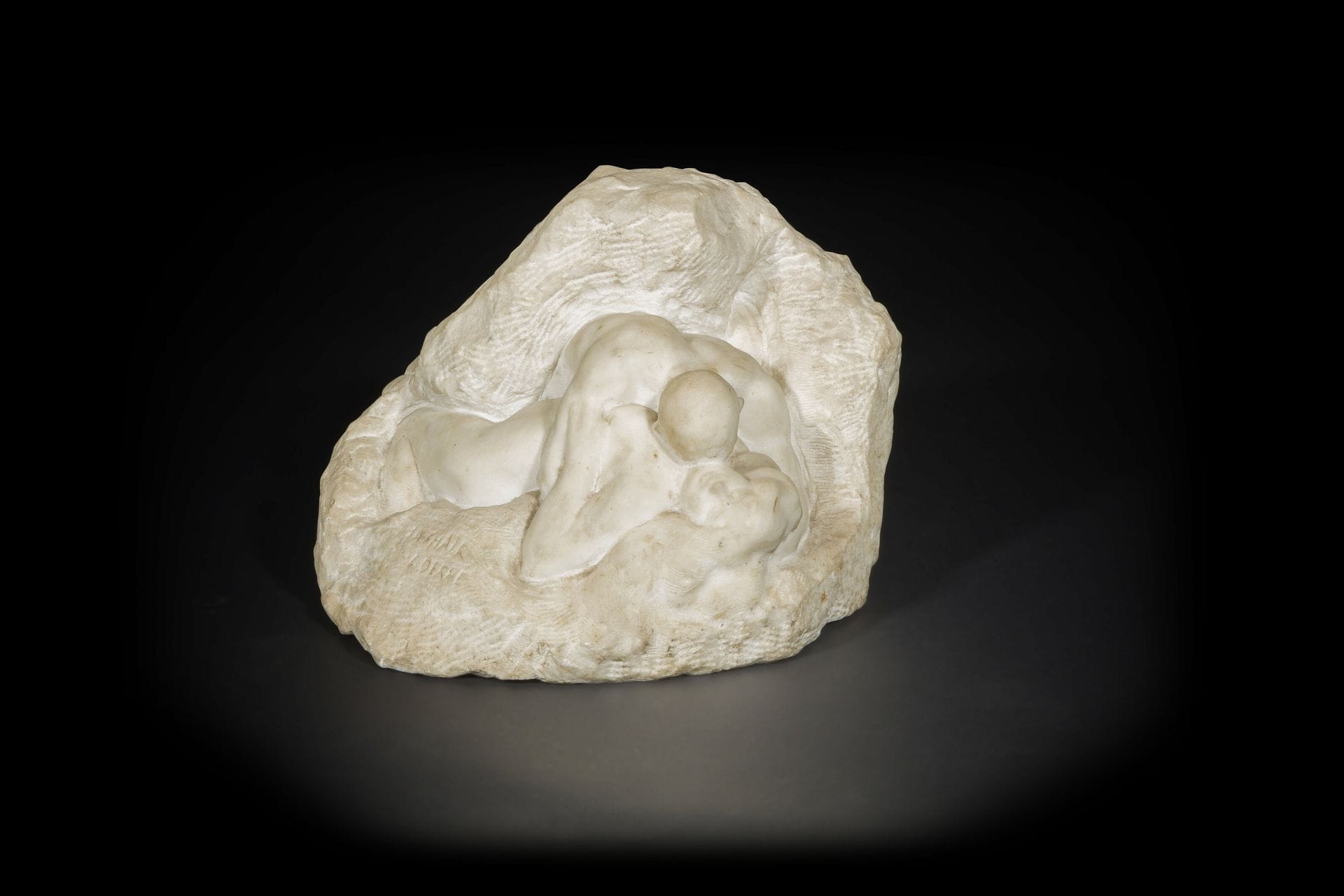 Emile Derré (1867 -1938)
La Chair 
Marbre blanc 
Signé « Derré » et titré « La Chair » sur l’avant 
H : 25 x 35 x 24 cm
