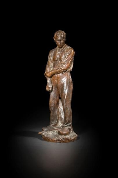Aimé-Jules Dalou (1838-1902)
Grand Paysan 
Bronze à patine brune nuancée de rouge
Signé « Dalou » sur le rocher au revers et porte la marque du fondeur « Susse Frères Editeurs Paris » sur la terrasse et porte le cachet frappé du fondeur « bronze et Susse frères » et le cachet « made in France ».
H : 60 cm