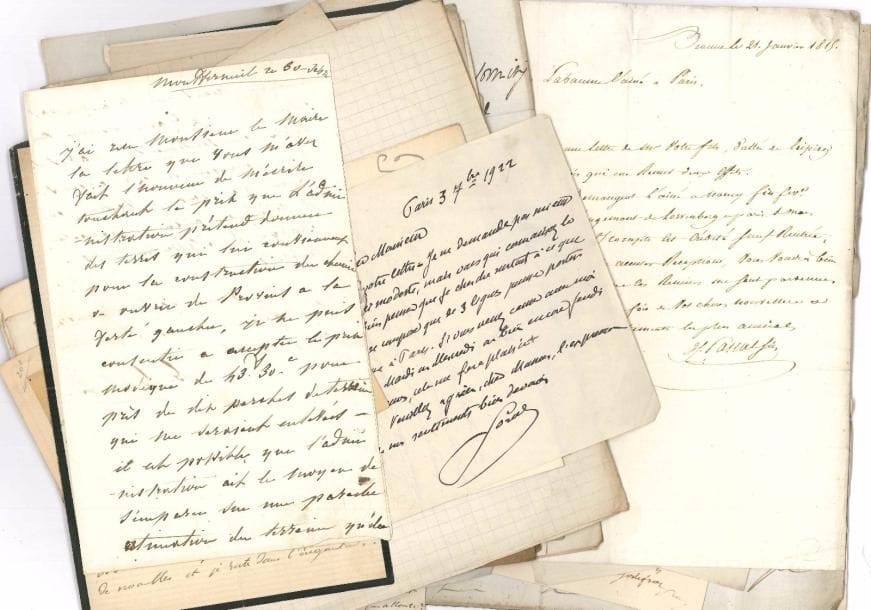 Divers. Environ 160 lettres ou pièces, la plupart L.A.S. ou P.S., XVIIIe-début XXe siècle.
   Lettres, certificats scolaires et militaires, patentes, quittances, passeport et laissez-passer, contrat de mariage (Ornans 1721), testament, extraits de registres d’état civil et de déclarations de vente, circulaires imprimées, poésies, etc.
   Lettres ou pièces : Étienne d’Aligre, comte d’Andigné, Arthur Bernède, Albert Billot, Eugène Boutmy, Paul de Cassagnac, Adolphe Cochery, Louis-Marie Debelleyme, Maurice Delaville, Pauline Dupont, Auguste-Victor-Hippolyte Ganneron, Faustin Hélie, Édouard Laferrière, Charles Lafont, Ossian Larevellière-Lépeaux, Albert Magimel, Georges Marquet, Edward Praetorius, Arthur Ranc, Joseph Reinach (5), Amable Ricard, Theodore Roosevelt (secrétaire), baronne James de Rothschild, Dudley Coutts Stuart, Pierre Tirard, Jules Védrines, etc.