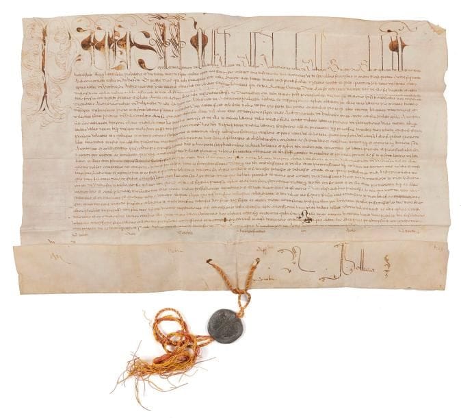 Alessandro Farnese, Paul III (1468-1549) Pape en 1534, grand mécène, protecteur de Michel-Ange, il convoqua le concile de Trente. Bulle manuscrite en son nom, Rome à Saint-Pierre 5 des nones d’octobre (3 octobre) 1538, 4e année de son pontificat ; vélin in-plano (30,5 x 46 cm), « Paulus » avec lettrine et initiales de la première ligne en lettres ornées (encre légèrement oxydée), sceau de plomb Paulus Papa III pendant sur cordelette rouge et jaune ; en latin.
   Le Pape concède à Johannes de Valesco, archidiacre de l’église de Virbiesca, dans le diocèse de Burgos, les bénéfices de cette charge, dont il fait brièvement l’historique avec ses privilèges. Une dizaine de signatures de chancellerie au bas du document. Au dos, cachet des archives des Señores de Moctezuma.