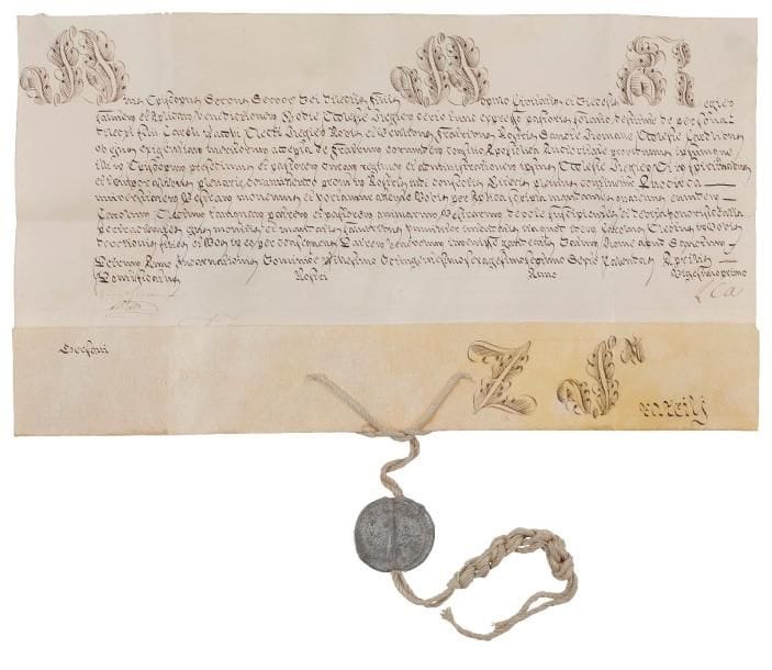 Giovanni Maria Mastai Ferretti, Pie IX (1792-1878) pape en 1846. Bulle manuscrite en son nom, Rome à Saint-Pierre 6e des calendes d’avril (27 mars) 1867, 21e année de son pontificat ; vélin obl. in-fol. (24,5 x 43 cm), 3 initiales de la 1re ligne en grandes lettres ornées à la plume, sceau en plomb Pius Papa IX pendant sur cordelette blanche ; en latin ; dans un coffret dépliant avec dos et bandes de maroquin rouge, titre et armes papales dorés au dos, sous étui.
   Nomination de Carlo Macchi (1802-1873) comme évêque de Reggio Emilia. Signatures de chancellerie.