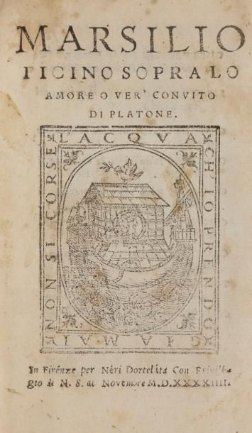 FICIN (Marsile).
Marsilio Ficino sopra lo amore o ver’ convito de Platone.
Florence : Néri Dortelata, 1544. — In-8, 146 x 89 : (20 ff. dernier blanc), 251 pp., (22 ff.). Vélin souple, dos lisse (reliure ancienne).{CR}Première édition rare de la traduction italienne du Commentaire latin sur le Banquet d’amour de Platon composé en 1469 par l’humaniste florentin et philosophe néo-platonicien Marsile Ficin (1433-1499). Cette traduction est due à l’auteur lui-même. 
L’édition fut publiée par le poète et mathématicien Cosimo Bartoli (1503-1572).
Considérée comme un des traités philosophiques les plus influents de la Renaissance, « cette œuvre de Ficin a marqué profondément et durablement la réflexion sur l’amour à l’aube des temps modernes, déclenchant une longue série de dialogues et traités » (présentation de l’édition du livre donnée par Pierre Laurens aux Belles Lettres en 2002).
Marque de l’imprimeur sur le titre, répétée au dernier feuillet.
Bon exemplaire en reliure ancienne, probablement du XVIIIe siècle. Le titre à l’encre porté en long au dos est du XIXe siècle. Taches claires au titre.
Provenance : Antonio Orsetti, avec ex-libris manuscrit sur la première garde.