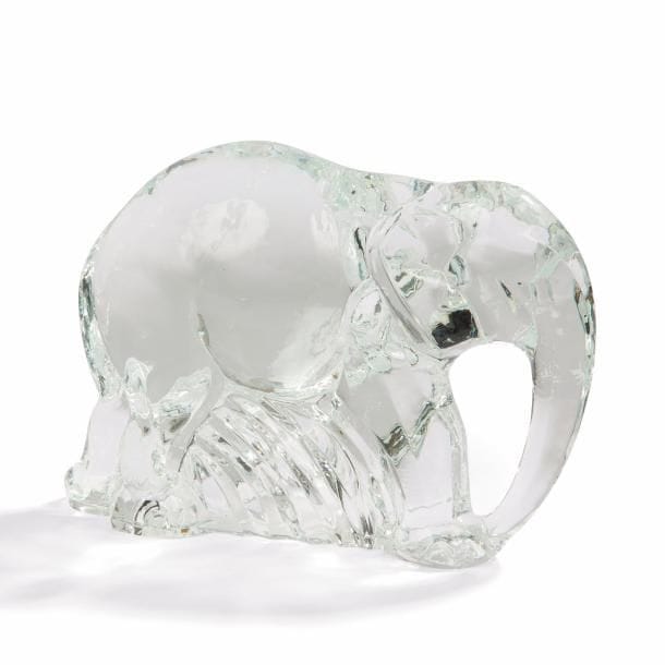 Cristallerie de BACCARAT (attribué à)
Éléphante et éléphanteau
Sujet décoratif. Épreuve en cristal clair. H. 10,5 cm – L. 14,5 cm