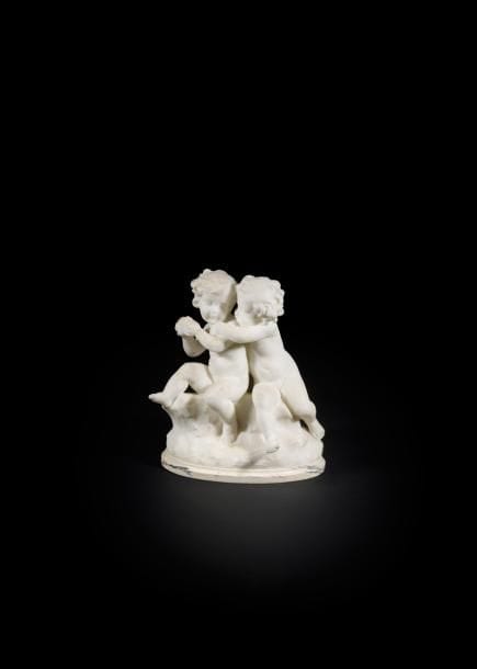 Guglielmo Pugi (c.1850-1915)
Deux amours se disputant un cœur
Groupe en marbre blanc
signé « Pugi « à l’arrière du rocher
H : 49 cm
Petits éclats et salissures
Un groupe similaire est conservée au Musée Antoine Lécuyer de Saint-Quentin
