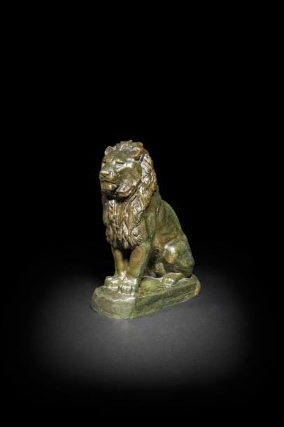 Antoine Louis Barye (1796 - 1875)
Lion assis N°4
Épreuve en bronze à patine verte
Modèle vers 1846, première édition vers 1870
Signé « BARYE » sur la terrasse
H : 18 cm
H : 14 x 6 cm (terrasse)
Sans doute une fonte posthume de Brame, vers 1876.

Bibliographie en rapport :
Michel Poletti et Alain Richarme, « Barye, catalogue raisonné des sculptures », Paris, 2 000, p.185,
modèle référencé sous le n°A59