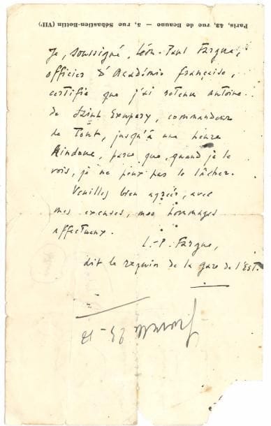 Léon-Paul FARGUE. P.A.S., [vers 1935 ?] ; ¾ page in-8 sur papier des éditions Gallimard (plis fatigués, fentes aux plis, un coin déchiré sans toucher le texte).
   Attestation fantaisiste pour Saint-Exupéry. « Je soussigné, Léon-Paul Fargue, officier d’Académie française, certifie que j’ai retenu Antoine de Saint-Exupéry, commandeur de Tout, jusqu’à une heure Hindoue, parce que quand je le vois, je ne peux pas le lâcher. Veuillez bien agréer, avec mes excuses, mes hommages affectueux. L.-P. Fargue, dit le requin de la gare de l’Est ». Notes de Saint-Exupéry au dos : adresses (Metro Goldwin…), rendez-vous et schéma de géographie. Ancienne collection de Consuelo de Saint-Exupéry (6 juillet 1984, n° 29).
