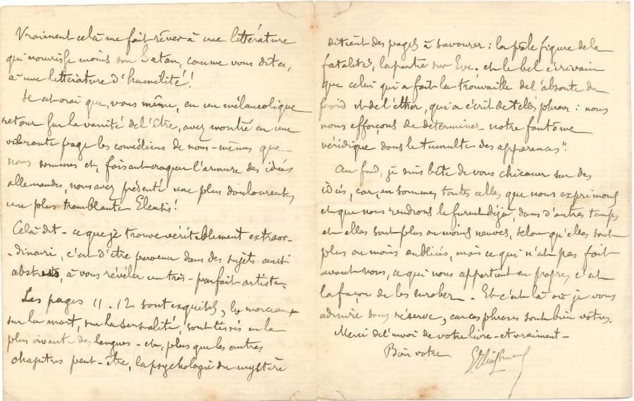 Joris-Karl HUYSMANS. L.A.S., Paris 8 février 1894, [à Camille Mauclair], 3 pages in-12 (petites réparations).
   « Je sors de la lecture d’Éleusis, un peu drainé dans tous les sens. Il y a des idées sur l’art vraiment intéressantes, et d’autres d’une philosophie qui me caresse à rebrousse-poil. Le chapitre sur le symbole est parfait ; c’est, à coup sûr, la première fois que l’on explique et qu’avec une telle lucidité, on remet les choses en place. Mais, cet encensement de son Moi, cette croyance, en l’état actuel, à une beauté intérieure, cette idée que tout est en vous, cette foi en la validité de la pauvre raison humaine ! Narcisse est Dieu – c’est pourtant pas bien beau de se contempler l’âme – ah ! le foutu Dieu ! Vraiment cela me fait rêver à une littérature qui nourrisse moins son Satan, comme vous dites, à une littérature d’humilité ! Il est vrai que, vous-même, en un mélancolique retour sur la vanité de l’être, avez montré en une vibrante page les comédiens de nous-mêmes que nous sommes et, faisant craquer l’armure des idées allemandes, vous avez présenté une plus douloureuse, une plus tremblante Éleusis ! Cela dit, ce que je trouve véritablement extraordinaire, c’est d’être parvenu dans des sujets aussi abstraits, à vous révéler un très parfait artiste»…