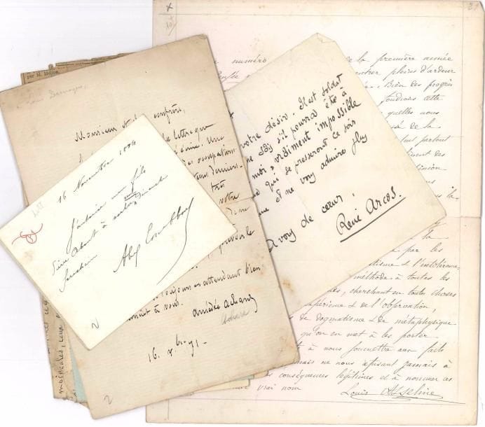 Littérature. Environ 150 lettres ou pièces, la plupart L.A.S., XIXe-début XXe siècle ; on joint qqs cartes de visite autogr. ou a.s.
   Edmond About, Amédée Achard, Juliette Adam, Jules Angot des Rotours (notes et article sur un livre de Jacques Maritain), René Arcos, Louis Asseline, Jules Barbier, Joseph Bédier, Émile Bergerat, Émile Blavet, Jean de Bonnefon, Félix Bovet, Édouard Brisebarre, Édouard Cadol (3), Henri Cain (3), Stephen Carraby, Robert Charvay, Louise Colet, Jules Cornély, Pierre Decourcelle, Albert Delpit (4 poèmes), Louis Desnoyers, Camille Doucet (6), Adolphe d’Ennery, Charles-Théophile Féret (9), Edmond Fleg, Victor Fournel, Édouard Fournier, Charles Frémine, Paulin Gagne, Paul Gavault, Philippe Gille, Edmond Gondinet, Emmanuel Gonzalès, Léon Gozlan, Henry Gréville, Yves Guyot, Gustave Hervé, Arsène Houssaye, Clovis Hugues, Édouard Laboulaye (6), Georges de La Bruyère (3), Paul Lacroix, Anatole de La Forge, André Lang, Savinien Lapointe (sur Béranger et Napoléon), Gustave Larroumet (5), Joseph-Victor Leclerc (photo signée), André Lemoyne, Camille Le Senne, Adolphe de Leuven, Eugène Manuel, Xavier Marmier, Oscar Méténier, Paul Meurice, Arthur Meyer (3), Francis de Miomandre, Jules Moinaux, Charles Monselet, Yann Nibor (3), Papus, Alexandre Piedagnel, Édouard Plouvier, Eugène Roger de Beauvoir, Roselly de Lorgues, Henry Roujon, Samuel Silvestre de Sacy, Saint-Marc Girardin, Paul de Saint-Victor, Francisque Sarcey (3), Albert Savine, Anaïs Ségalas, Armand Silvestre (3), Étienne Vacherot (3), Auguste Vacquerie, Abel Villemain, Pierre Wolff (4), etc.