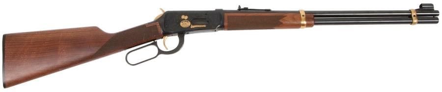 Carabine Winchester modèle 94 XTR « Mississipi River Gambler Saint Louis - 1 of 40 », calibre 30-30 Win. 
Canon (petits coups) de 49 cm (20’’). Finition gravée, bronzée et dorée à décor joueurs et de vapeurs. Crosse en noyer. 
Longueur : 96 cm 
Catégorie C à déclarer. 
Exemplaire 38 sur 40. 
N°4948274