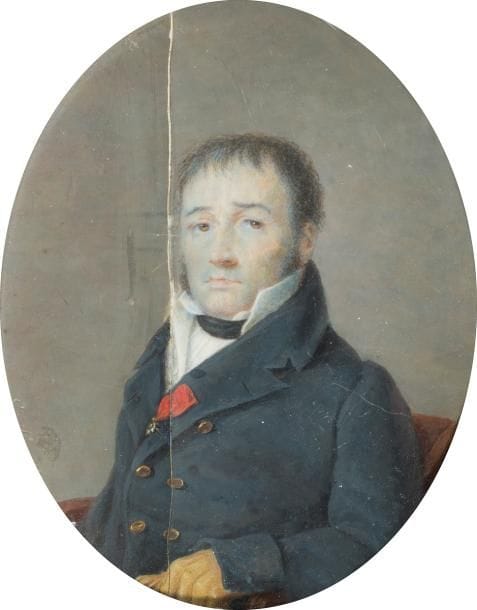 LOIZILLON (actif à Nantes en 1823-1826).
Portrait d’un homme ganté et décoré de la légion d’honneur, assis de trois-quarts à gauche dans un fauteuil d’acajou.
Miniature sur ivoire du XIXe siècle 
Signée et datée en bas à gauche : Loizillon. 1826
Cadre en bois verni à visière de laiton doré, rect. 15,7 x 13,9 cm
(Restauration, fente verticale, oxydation, tâches, petites lacunes en périphérie) 

Artiste signalé par quelques rares miniatures et qui exposa au Salon de Nantes de 1825.