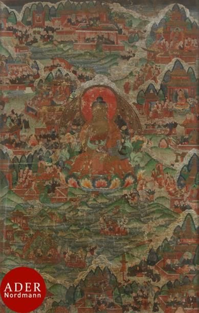 TIBET - XVIIIe siècle
Tangka, détrempe sur toile, représentant Amitayus assis sur un lotus, les mains en dhyana mudra (geste de la méditation), entouré de scènes de la vie de bouddha.
Dim. : 84 x 54 cm ; encadrée sous verre (accident).
