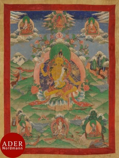 TIBET - XVIIIe siècle
Tangka, détrempe sur toile. Padmasambava sous sa forme courroucée jaune assis sur une peau de tigre sur le lotus, tenant le Khatvanga dans la main droite et un miroir dans la main gauche, entouré de lamas de la secte gelupta et bouddhas sur un fond de paysage montagneux. (Usures, taches, légèrement gondolé, petite déchirure).
Dim. : 65,5 x 49, 4 cm