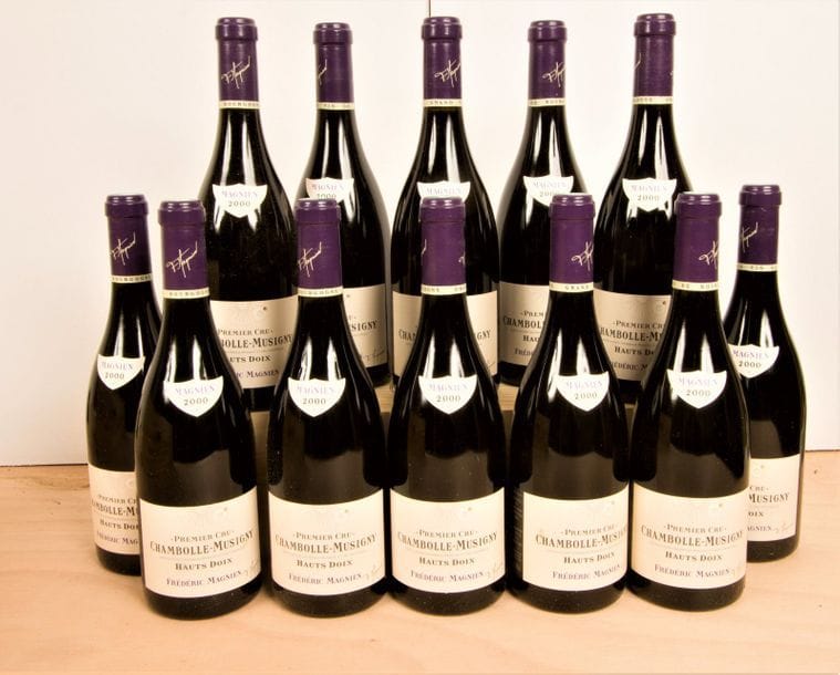 12 B CHAMBOLLE-MUSIGNY HAUTS DOIX (1er Cru) (Caisse Bois sale), Frédéric Magnien, 2000
