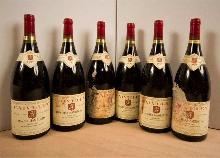 6 Mag MAZIS-CHAMBERTIN (Grand Cru) (Caisse Bois sale) 3 à 3 cm; 4 e.t.h. dont 3 e.a; 2 clm.a., Faiveley, 1997