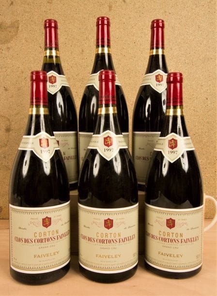 6 Mag CORTON CLOS DES CORTONS (Grand Cru) (Caisse Bois) 1 à 3 cm; 1 c.s., Faiveley, 1997