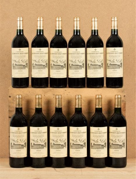 12 B CHÂTEAU LA MISSION HAUT BRION (Caisse Bois sale) 3 e.l.s; 1 e.l.a. et 1 e.a., CC Graves, 1992