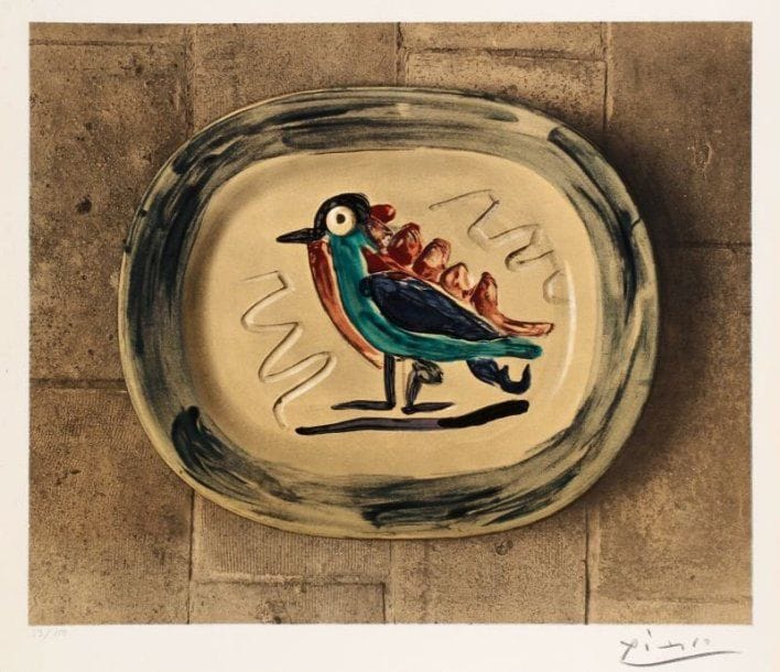 Pablo Picasso (d’après)
[Plat en céramique à l'oiseau]. Vers 1950. Lithographie. 482 x 397. Impression en couleurs. Très belle et fraîche épreuve sur vélin blanc, numérotée et signée à la mine de plomb. Infimes plis cassés dans les angles inférieurs. Toutes marges. Tirage à 100 épreuves.