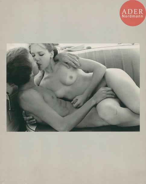 CLARK, LARRY (1943) 
Teenage lust.
Larry Clark, New York, 1983.
In-4 (29,5 x 23 cm). Édition originale brochée, signée par Larry Clark. Couverture souple illustrée (petit accroc au coin supérieur).
Ref. Auer, p.648.