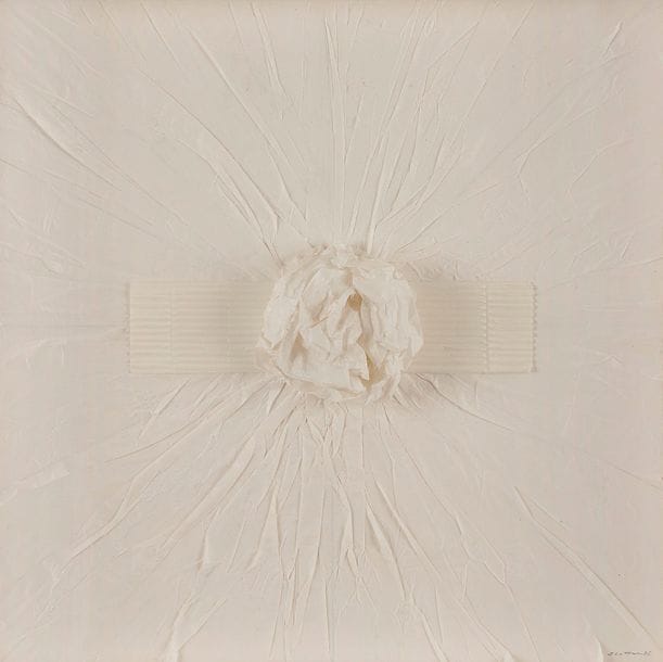 Suzanne CATTAN (1910-?)
Rose croix, 1996
Papier froissé.
Signé et daté en bas à droite.
51 x 51 cm