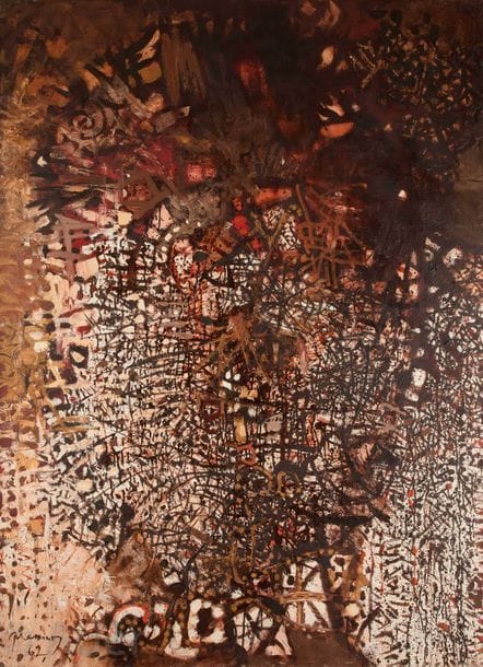 Mario PRASSINOS (1916-1985)
Bessie aux diamants, 1962
Huile sur toile.
Signée et datée en bas à gauche.
Datée et titrée au dos.
130 x 97 cm

Provenance : 
Collection de l’artiste. Acheté directement par l’actuel propriétaire à Madame Yo Prassinos, veuve de l’artiste. 

Après quelques détours (Billie Holliday et Edith Piaf me tentèrent un moment) je choisis Bessie Smith pour modèle, me donnant pour programme de peindre ce que je savais de cette chanteuse. Je n’envisageais pas la ressemblance physique, d’autant moins que les photos que j’avais rassemblées me montraient chacune un personnage différent. Je n’en tirais que quelques informations statistiques : corpulence, teint très foncé, taille apparemment élevée, certains détails vestimentaires. (Splendides, les vêtements ! Chapeaux à aigrettes. Manteaux de plumes et de strass. Bijoux.) Mais le reste ? N’importe quelle femme noire ! à ce compte je pouvais aussi bien faire le portrait d’une nourrice et illustrer Autant en emporte le vent. Buveuse de gin, née à Chatanooga, Tennessee, à une date incertaine. Taille : 1,80 mètre. Poids : 90 kilos. énorme appétit. Elle fut très riche et très célèbre puis elle eut une fin misérable : on la laissa, dit-on, mourir sur la route des suites d’un accident automobile. Il n’y avait pas d’hôpital pour Noirs à proximité. Cette histoire a des chances d’être vraie. De toute façon, en plus de la voix (des disques) de Bessie, il faut ajouter la littérature et le cinéma américains. (Mario Prassinos, Les Pretextats, Paris, Gallimard, 1973, p. 27 et 28).