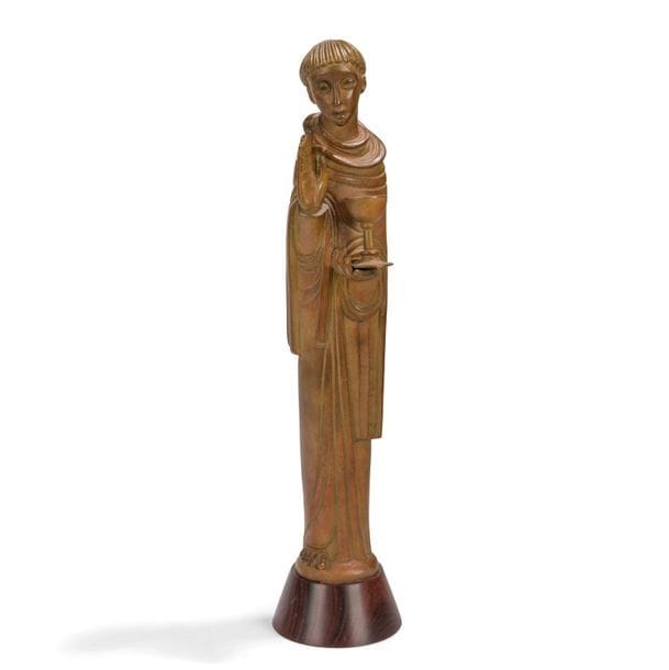 JEAN LAMBERT-RUCKI (1888-1967)
Saint Jean l’Évangéliste, modèle créé vers [1948]
Sculpture. Épreuve en bronze à patine médaille nuancé de vert. Fonte d’édition ancienne. Base tronconique en palissandre. Signée J. LAMBERT-RUCKI au dos sur le vêtement. H. avec base : 44 cm – H. bronze seul : 39 cm
