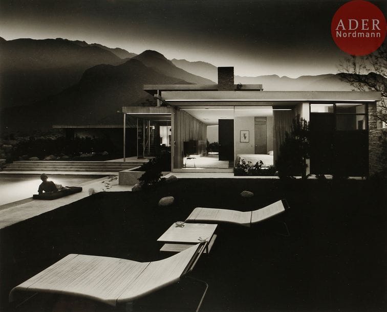 Julius Shulman (1910-2009)
House of Edgar Kaufmann (Richard Neutra).
Colorado Desert. Palm Springs, 1947.
Épreuve argentique (c. 1990), signée et datée au verso.
49,5 x 61 cm avec marges.
Cadre.

Bibliographie :
Julius Shulman, L’architecture et sa photographie, Taschen, 1998, pp. 96-97. 