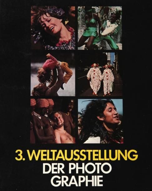 Weltausstellung der Photographie Quatre catalogues d'exposition organisées par le magazine Stern dans les années 70 sur le modèle de The Family of Man, brochés. 2026 photos reproduites. Complet. 