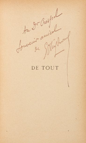 HUYSMANS (Joris-Karl).
De tout.
Paris : P.-V. Stock, 1902. — In-18, 173 x 110 : (1 f. blanc), 316 pp. Demi-veau havane, dos lisse orné, tranches mouchetées, chemise à dos de maroquin rouge, étui (reliure de l’époque, chemise et étui modernes).

Édition en partie originale. Un chapitre de ce livre, Le Quartier Notre-Dame avait déjà paru dans l’Almanach du Bibliophile.
Exemplaire sur papier d’édition, enrichi de cet envoi de l’auteur :
Au Dr Crespel // souvenir amical // de // JKHuysmans
Bon exemplaire.