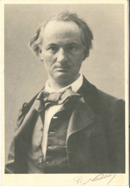 [Charles BAUDELAIRE]. Photographie ; 17 x 11,8 cm.

   Retirage tardif de la photographie en buste par Nadar, avec signature (apocryphe ?) au crayon « P. Nadar ». Au dos, mention manuscrite « Collection F. Carvillani ».