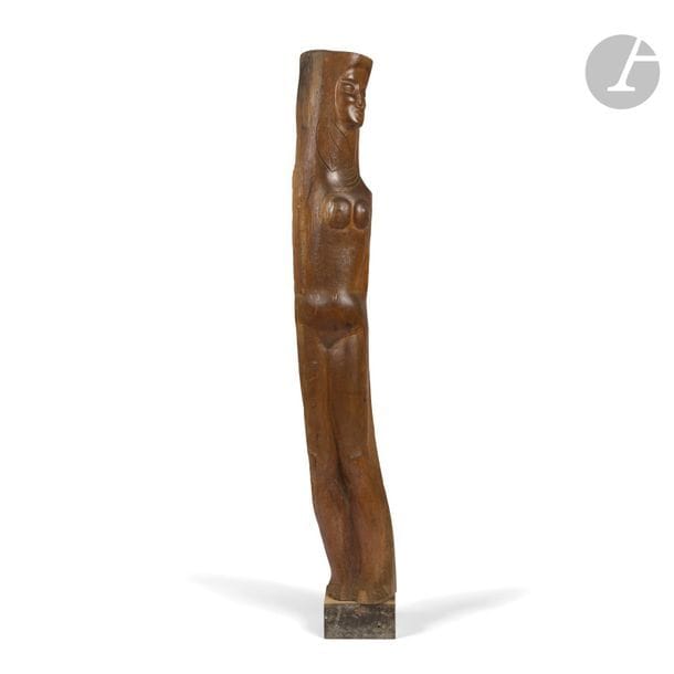 MICHEL CHAUVET (1916-2001)
Femme à l’oiseau, 1953
Sculpture à la taille directe. Noyer. H. 199 cm

Exposition :
Haus Stell, Siegen, Allemagne, 1963. Œuvre présentée à cette occasion.