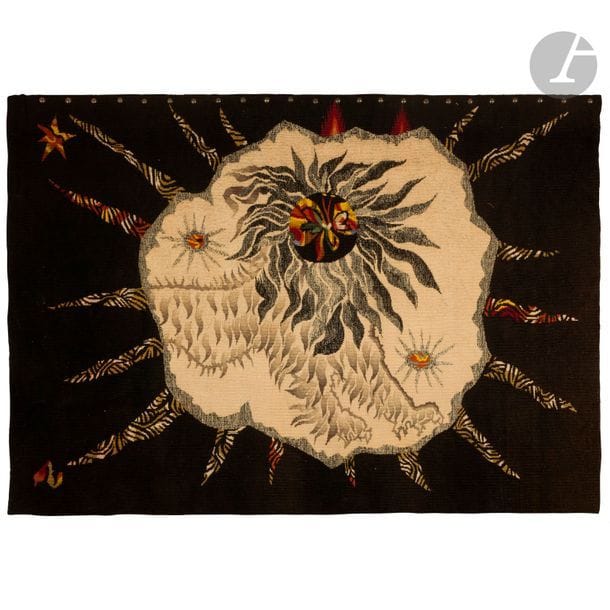 JEAN LURCAT (1892-1966) PEINTRE-CARTONNIER & TABARD FRÈRES ET SŒURS LISSIER À AUBUSSON 
Le lion
Tapisserie d’Aubusson en laine. Complète de son bolduc numéroté 3340 et contresigné par l’artiste avec les mentions de cartonnier, de titre, de lissier et de dimensions. 88 x 120 cm