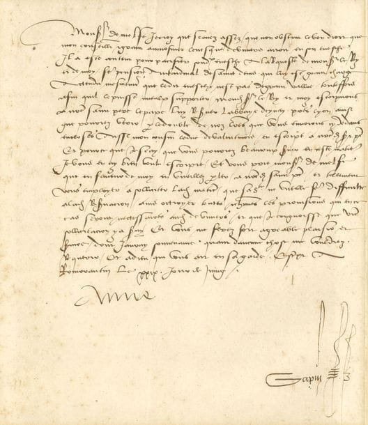 ANNE DE BRETAGNE (1476-1514) Reine de France ; duchesse de Bretagne, elle épousa Charles VIII (1491) puis Louis XII.
L.S. « Anne », Romorantin 29 juin [1499], à « levesque de Melfe » [AMALFI : Andrea DE CUNTO] ; contresignée par GAPIN ; 1 page in-4, adresse au verso (montage à fenêtre).

En faveur de son aumônier Claude de Tournon (†1542), évêque de Viviers.
« Nonobstant le bon droit que mon conseiller & grant aumosnier levesque de Viviers auroit en son evesché, il a esté content pour pacifier sondit evesché a la requeste de monsgr le Roy et de moy fere pension au cardinal de Saint-Denis [Jean BILHÈRES-LAGRAULAS] qui lui est grant charge attendu mesmement que cedit evesché nest pas de grant valleur touteffois afin quil le puisse mieulx supporter Monsgr le Roy et moi escripvons à nostre Saint pere le pape luy reserver labbaye deynay [Ainay] pres Lyon »… Elle prie l’évêque d’Amalfi de soutenir cette démarche auprès du Pape [ALEXANDRE VI], à qui écrit aussi dans ce sens le duc de Valentinois [César BORGIA]…
[Jean BILHÈRES-LAGRAULAS (ca 1435-1499), abbé de Saint-Denis, créé cardinal en 1493, avait été nommé évêque commendataire de Viviers en 1498 ; ambassadeur de France à Rome, où il mourut le 6 août 1499, il avait commandé la Piéta à Michel-Ange pour une chapelle de la basilique Saint-Pierre.]