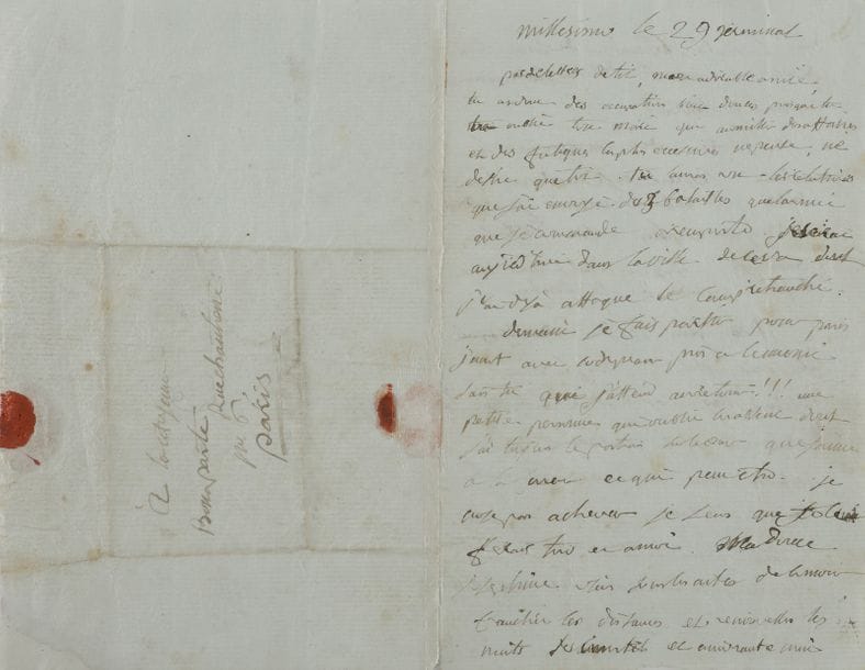NAPOLÉON Ier (1769-1821) Empereur.
L.A.S. « Bonaparte », Millesimo 29 germinal [18 avril 1796], à SA FEMME JOSÉPHINE, « A la citoyenne Bonaparte Rue Chantrene N° 6 Paris » ; 2 pages in-8 sur double feuillet de papier bleuté, adresse autographe avec petit cachet de cire rouge. 

Superbe lettre d’amour du général Bonaparte pendant la campagne d’Italie, se plaignant de ne pas recevoir de lettres de Joséphine, son épouse depuis quelques semaines, mais évoquant les nuits voluptueuses passées ensemble.
[La lettre est écrite de Millesimo où le général Augereau a remporté une importante victoire le 13 avril, avant celle de Dego par Massena le 14 avril. En mars 1796, Bonaparte a pris le commandement de l’Armée d’Italie et en quelques semaines, il va révéler tout son génie militaire, organisant de grandes offensives contre les forces coalisées autour de l’Autriche. Décidé à poursuivre et détruire l’armée piémontaise, il s’apprête à prendre le camp de Ceva, pris le lendemain de cette lettre. Après la bataille de Mondovi (21 avril), c’est toute l’armée autrichienne qui va battre en retraite et la Cour de Turin proposer un armistice, signé le 28 avril à Cherasco. En dix-huit jours, Bonaparte aura battu deux armées et remporté six victoires !
Mais le jeune général en chef, qui n’a pas encore 27 ans, fait place ici à l’amant fougueux. Le récent mariage de Napoléon Bonaparte et de Joséphine de Beauharnais a eu lieu à Paris le 9 mars 1796, deux jours avant le départ pour Nice puis pour l’Italie. Joséphine, restée à son domicile de la rue Chantereine, ne rejoignit son époux que le 13 juillet. Elle était accompagnée dans ce voyage par le même colonel Junot, aide de camp de Bonaparte et chargé ici de ramener les drapeaux ennemis à Paris.]

« Pas de lettres de toi, mon adorable amie ; tu as donc des occupations bien douces puisque tu en oublies ton mari qui au millieu des affaires et des fatigues les plus eccessives ne pense, ne desire que toi. Tu auras vu les relat