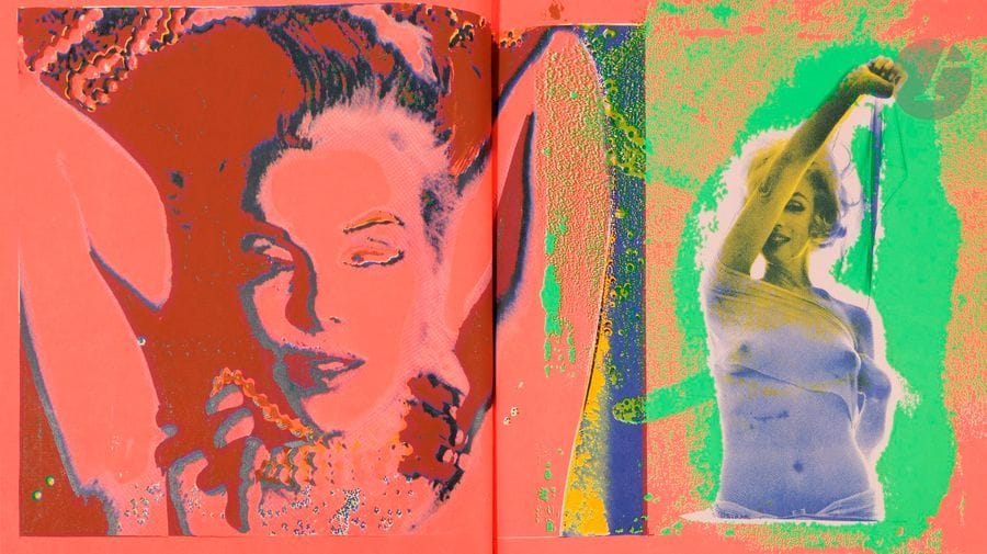 [REVUE].
Avant garde.
New York, 1968-1971. — 14 livraisons in-4 carré, brochées.

Collection complète de cette rare revue éphémère américaine qui n’eut que 14 numéros publiés entre janvier 1968 et juillet 1971. 
Éditée par le photojournaliste américain Ralph Ginzburg (1929-2006), il s’agissait d’un magazine d’art et de culture. Il fut mis en page par le typographe et directeur artistique Herb Lubalin (1918-1981), créateur également du célèbre logo de la revue qui donna naissance à la police de caractères du même nom, s’inspirant du bauhaus et des caractères Erbar et Futura. Ce logo deviendra une véritable signature et influencera grandement les travaux graphiques, éditoriaux et publicitaires des années 70 et 80 en Amérique du Nord.
Publication populaire et explosive pour l’époque, ce magazine proposait des textes parfois crus et des images souvent caustiques et très critiques envers la société américaine et son gouvernement. Deux numéros firent date, le second, proposant des versions fantasmagoriques de photographies de Marilyn Monroe à demi-nue par Bert Stern, et le 11e contenant des lithographies érotiques de John Lennon le représentant avec Yoko Ono.

Exemplaires bien conservés malgré quelques défauts d’usage habituels. La couverture du numéro 11, qui existe en noir ou rouge, est ici rouge.