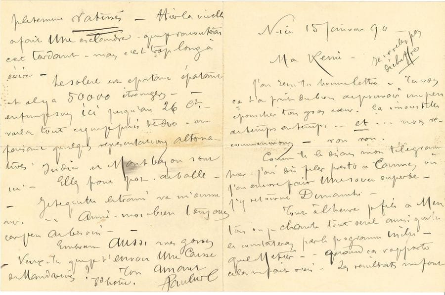 Jean-Paulin Habans, dit PAULUS (1845-1908) chanteur et comédien. 23 L.A.S., 1875-1899, à sa femme Rosa ; 70 pages formats divers, 4 à en-tête (Paulus , Propriétaire vinicole, Édition Paulus, Répertoire Paulus, Eldorado), 4 enveloppes, une adresse (défauts, fentes et mouillures)
Intéressante correspondance intime sur la vie de couple difficile d’un chanteur à succès.
Après les lettres respectueuses et amoureuses du début (ils se marient en 1883), des dissensions apparaissent, l’épouse se plaignant d’être délaissée par son mari trop pris par son métier. Barcelone 24 avril 1896 : « Ne sois donc pas injuste – tu as en moi un mari modèle, un homme fougueux peut-être – ne t’en plains pas, il y en a tant qui sont trop flegmatiques. […] Oh ! que tu te gobes de t’appeler Madame Paulus […] Allons voyons, réconcilions nous – j’en ai besoin, moi – Je te gobe tant – Ma femme, Ma Rosa, c’est mon bien, j’en veux à corps perdu […] Et puis fiche moi la paix avec mes autres attachements – Merde pour mes autres attachements, c’est toi qui est mon attachement »… Une séparation de biens se fera en 1886, mais ils restent cependant en bons termes. Il est continuellement en tournée et lui écrit de Lyon, Bruxelles, Bucarest (5 novembre [1889]) : « Quant aux pays que je traverse, c’est extraordinaire d’impromptu […] Wien a son chic – Budapest son originalité et Bucarest son Rastaquouérisme […] Mon séjour ici est une émotion. Toute l’aristocratie a loué pour les 5 jours les belles places » ; il en est de même à Saint-Pétersbourg malgré la neige. De Nice (janvier 1890), alors que sa femme est malade, il lui redit son amour : « Sitôt un mot, un geste, je redeviens pour toi ce que j’étais, ce que je serai toujours », il veut la voir heureuse : « tu as tout pour l’être – tes beaux enfants, la fortune, et ton homme anti-divorcique, sympathique et romantique » ; il évoque ses succès : « j’ai chanté hier soir devant une salle encore archi-comble. Le succès a été plus puissant – l’acclamation e