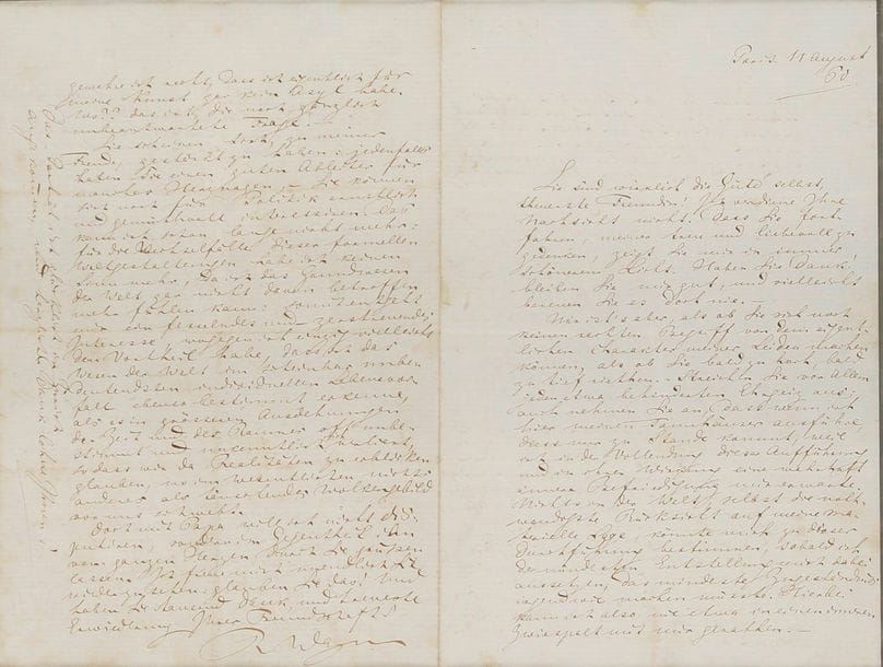 *Richard WAGNER. L.A.S., Paris 11 août 1860, [à Agnes Street-Klindworth] ; 4 pages in-8 très remplies ; en allemand (encadrée avec un portrait photographique)
Très belle et longue lettre écrite la veille de son retour en Allemagne après un exil de onze ans. [Le roi Johann I de Saxe venait d’accorder à Wagner une amnistie partielle : il pouvait séjourner dans tous les états d’Allemagne, sauf la Saxe. À Paris, où ses concerts parisiens ont été un échec financier, l’Opéra a reçu l’ordre de Napoléon III de monter Tannhäuser. En mars, il avait donné deux concerts à Bruxelles, où il avait été reçu par le diplomate Georg Klindworth et sa fille Agnes Street-Klindworth (1825-1906), pianiste et élève de Franz Liszt.]
« Sie sind wirklich di Güte selbst, theuerste Freundin ! » Elle est la bonté même, et sera toujours pour Wagner comme une lumière plus belle. Mais elle ne peut se représenter la véritable nature de sa souffrance. Il n’agit pas par ambition ; et s’il peut faire jouer à Paris son Tannhäuser, c’est parce qu’il attend de la réalisation de cette performance et de ses effets un véritable apaisement intérieur. Rien au monde, même la plus importante considération pour sa situation matérielle, ne pourrait le décider à cette réalisation, dès lors qu’il devrait faire la moindre entorse, la moindre concession quelle qu’elle soit. Sur ce point il ne pourra jamais entrer en conflit avec lui-même…
Depuis qu’il a laissé son amie à Bruxelles, il a été tellement dépassé par les soucis, qu’il n’a trouvé aucune envie pour quelque épanchement que ce soit, et les témoignages d’enthousiasme l’ont notamment touché de façon incroyablement amère. Cela s’est un peu éclairci à présent, il peut au moins à nouveau ouvrir son esprit à des soucis plus nobles qu’à cette époque-là. Mais il doit renoncer cet été à tout rafraîchissement extérieur, et pendant ces beaux jours, son seul refuge dans la nature sera le bois de Boulogne ! Il va cependant user ponctuellement de la grâce du Roi de 
