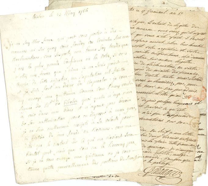DIVERS. 13 lettres ou pièces, la plupart L.A.S., L.S. ou P.S., XVIIIe siècle
13 lettres et documents concernant la famille de Berthou de la Violaye, et leur seigneurie de La Violaye à Fay-en-Bretagne près Nantes.
