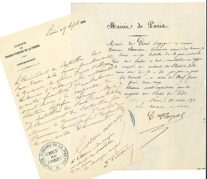 Guerre de 1870 et commune. 3 L.A.S. et 4 P.S., 1870-1871
Gustave Armand (Paris 9 septembre 1870, Commandant du Corps des Francs-Tireurs de la Presse), Charles Floquet (maire de Paris, 21 octobre 1870, achat de souliers pour le 90e bataillon de la Garde Nationale), Adolphe Thiers (Tours 25 octobre 1870, annonçant un armistice militaire prochain et sur ses démarches), Aristide de Gondrecourt (prisonnier de guerre, Cologne 5 novembre 1870, parlant des pertes de la vaillante armée de Metz). Carte d’identité de garde national, certificat d’exemption de la Garde nationale, laissez-passer. On joint une photo de Gambetta.
