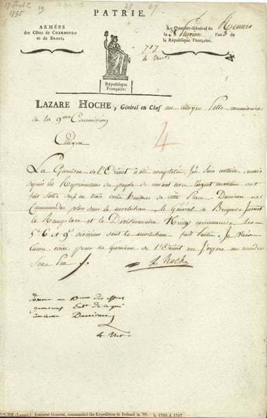 Lazare HOCHE. L.S., Q.G. de Rennes 28 pluviôse III (16 février 1795), au citoyen Pille, commissaire ; 1 page in-fol., en-tête Armées des Côtes de Cherbourg et de Brest. Lazare Hoche, Général en Chef, petite vignette
« La garnison de l’Orient a été completée, j’en suis certain, mais depuis les Représentans du peuple de concert avec l’agent maritime ont fait sortir deux ou trois cents hommes de cette Place. Danican ne commande plus dans le Morbihan, le général de Brigade Jamet le remplace et le Divisionnaire Krieg commande les 5e 6 et 9e divisions dont le Morbihan fait partie. Je vais encore ecrire pour la garnison de l’Orient ou j’espere me rendre sous peu »…