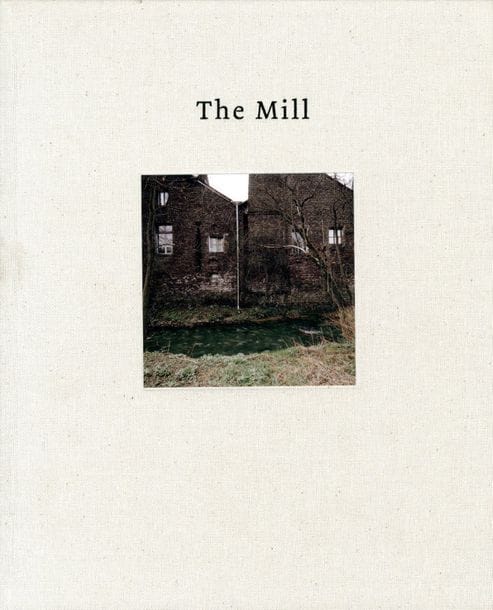 Matthias Schaller

The Mill. 

Steidl, Göttingen, 2007. 

In-4 (29,5 x 24 cm). Édition originale. n.p. Cartonnage toilé avec image contrecollée en couverture.