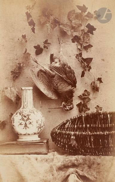 Charles Carey (1824-1897)
Natures mortes, 1872. 
Retour de chasse. 
Deux (2) épreuves sur papier albuminé, d’après négatifs verre, contrecollées sur cartons. Timbre sec du photographe sur les montages. 
23 x 14,5 et 24 x 15 cm